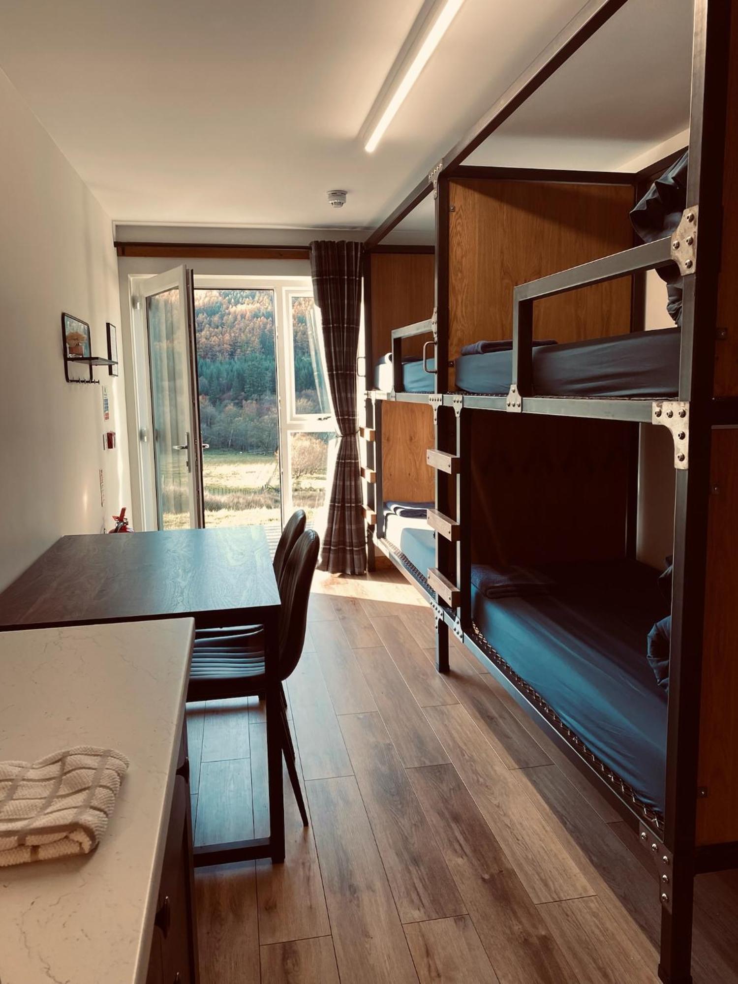 Ben Nevis Inn Rooms 威廉堡 外观 照片